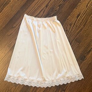 Vintage Ivory Lace Hem Midi Slip Skirt — Lingerie Aesthetic